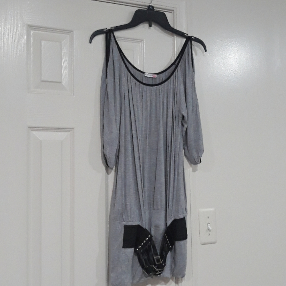 NICE STYLISH TOP